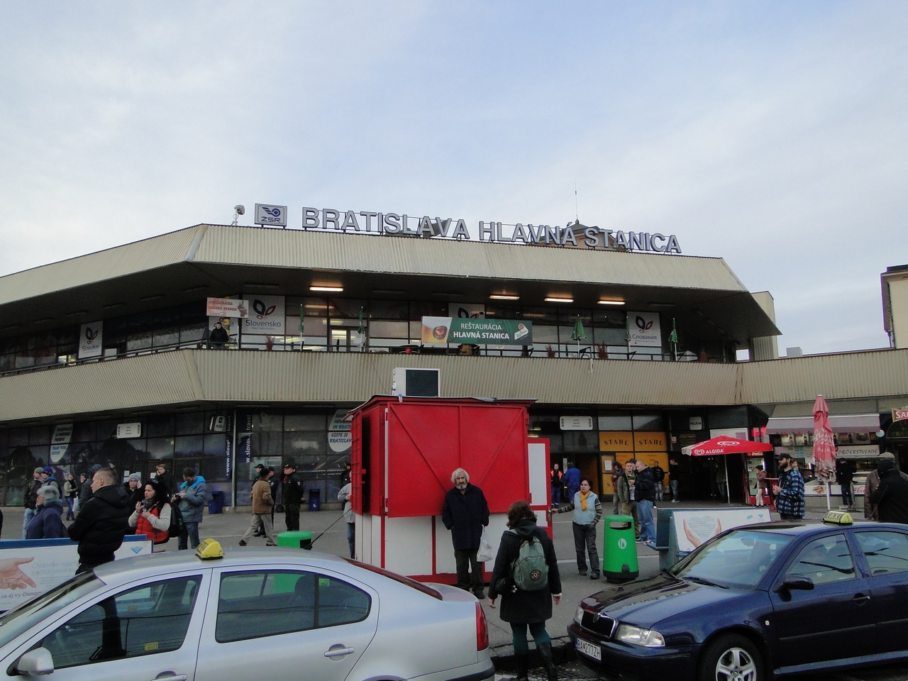 Dagtrip vanuit Boedapest per trein naar Bratislava Reisblog Dagtrip vanuit Boedapest per trein naar Bratislava Reisblog